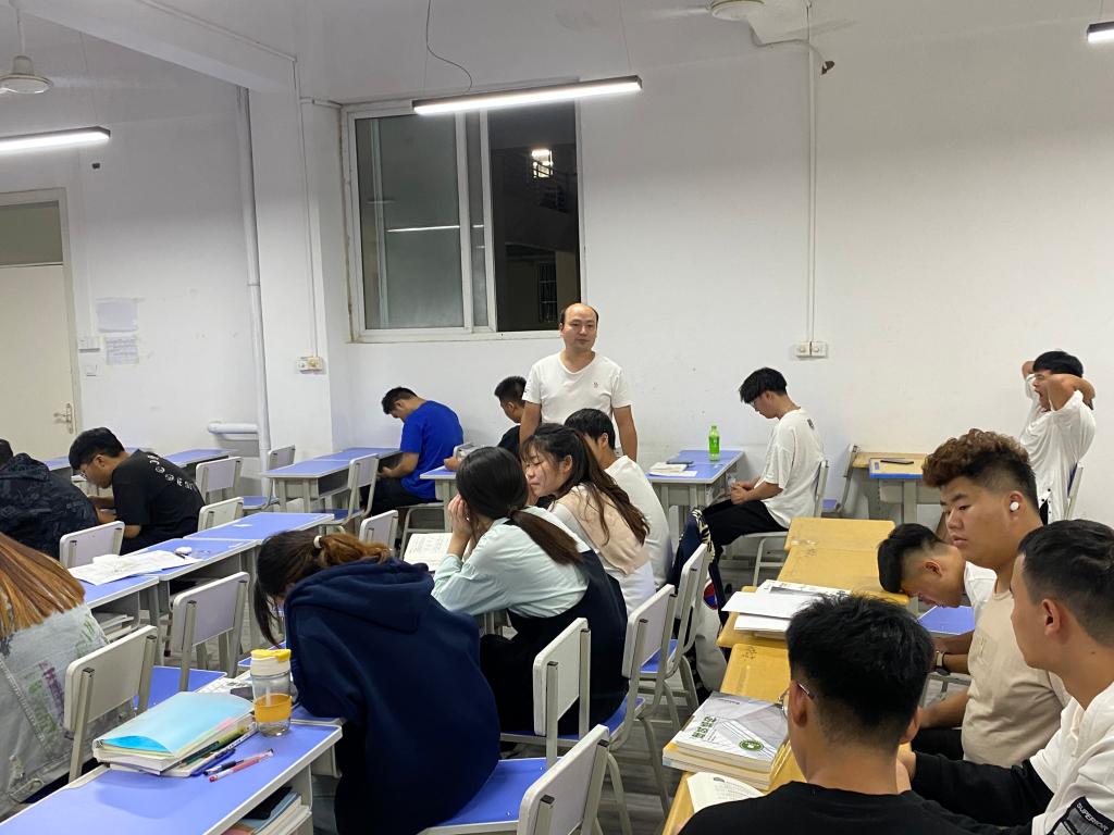 谈球吧,谈球吧官网入口